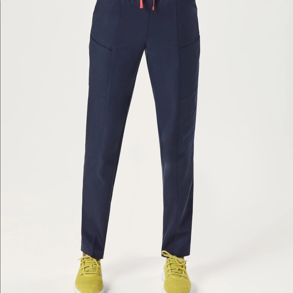 💝 Mediclo Tree Edition Navy Scrub set Sal top Jura bottom XXS - Picture 7 of 7